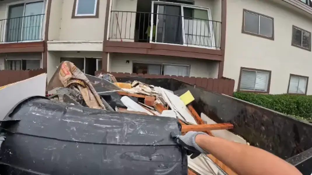 15-yard dumpster rental Fresno for a renovation project