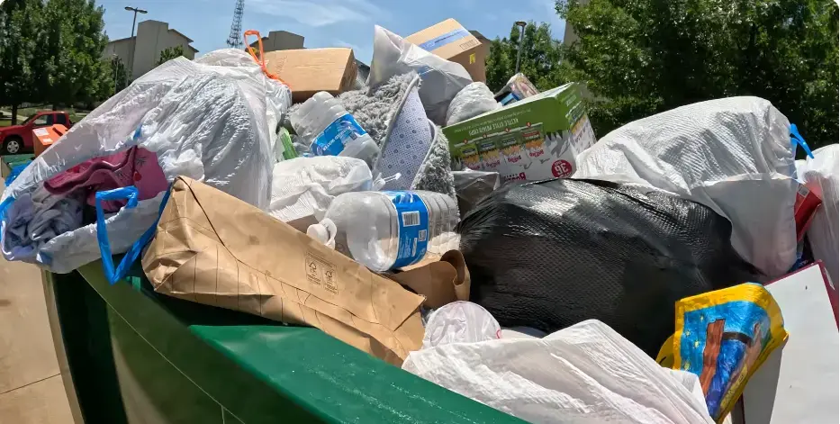 Dumpster rental services in Fresno, CA - residential and construction
